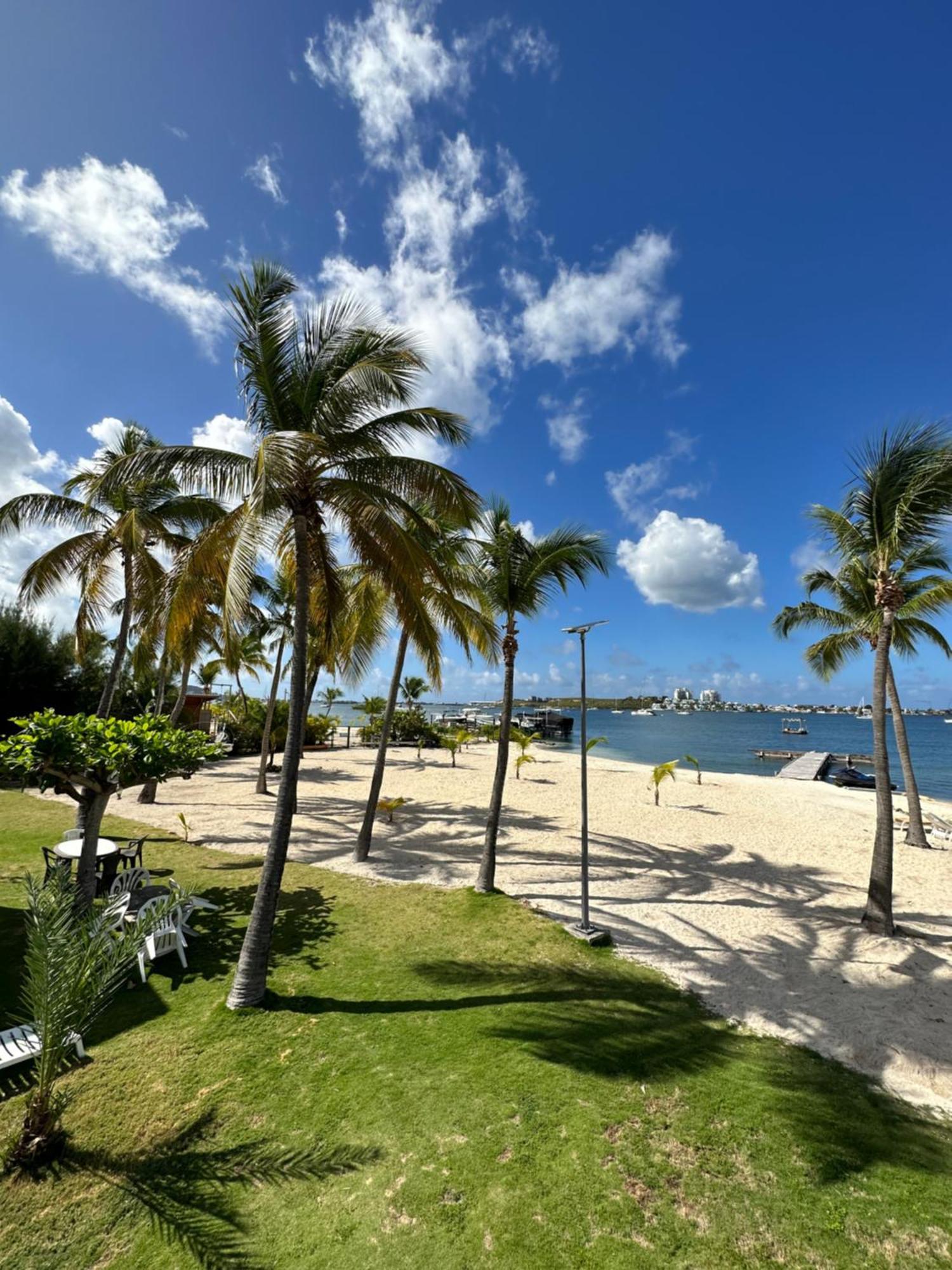 One Life Vue Lagon Sandy Ground Exterior foto